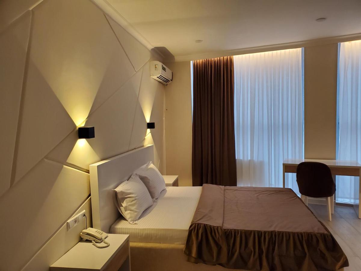 Tantana Hotel เฟอร์กานา ภายนอก รูปภาพ