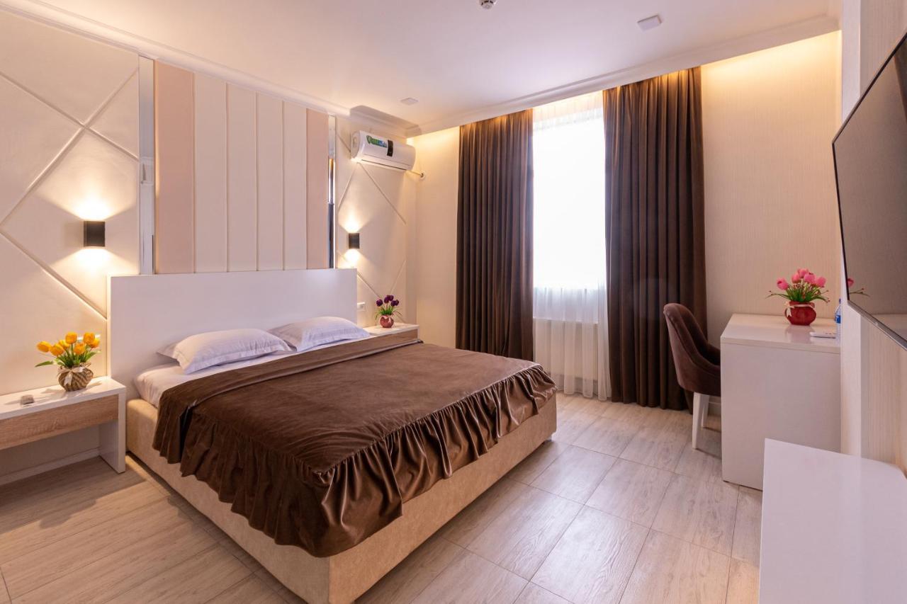 Tantana Hotel เฟอร์กานา ภายนอก รูปภาพ